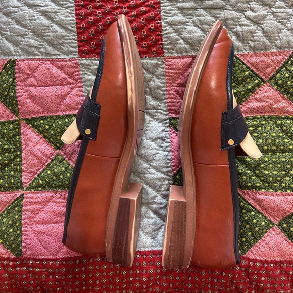 Franco Sarto Italian Leather 2 Penny Loafer Size 8.5 - Picture 4 of 7